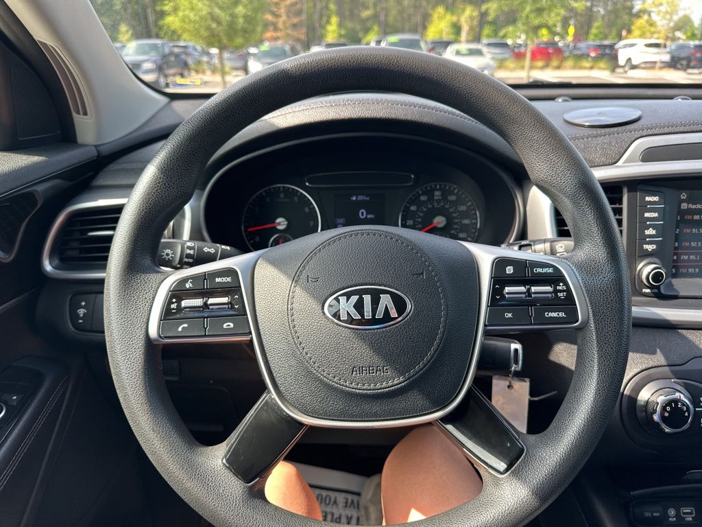 2020 Everlasting Silver Kia Sorento LX AWD SUV