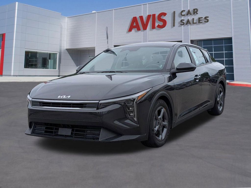 Interstellar Gray 2025 Kia K4 LXS FWD Sedan Front-Wheel Drive Continuously Variable Transmission