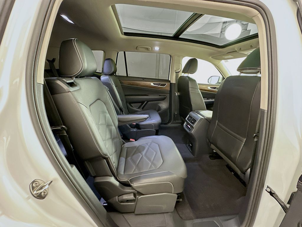 Thumbnail: 2024 Volkswagen Atlas - 28