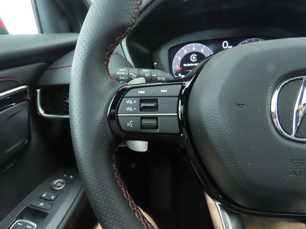 Thumbnail: 2025 Acura ADX - 13