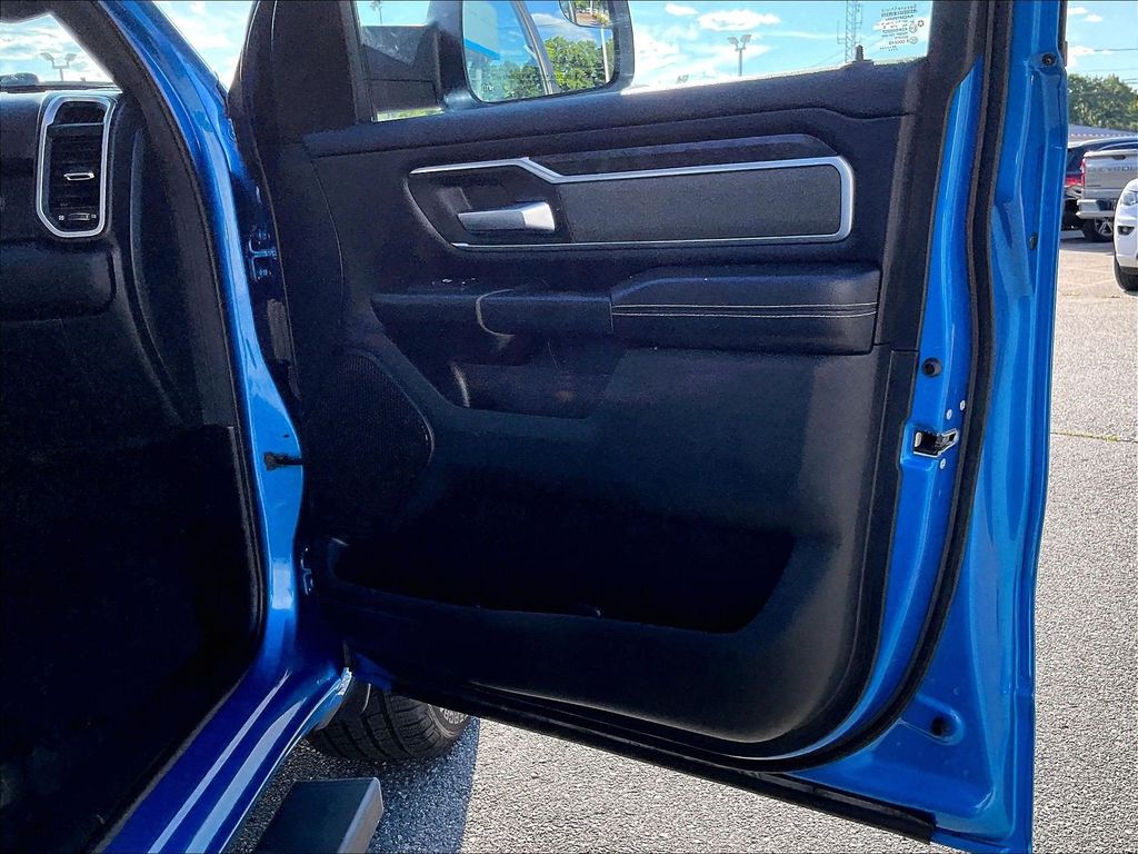 2022 Ram 1500 — photo 12