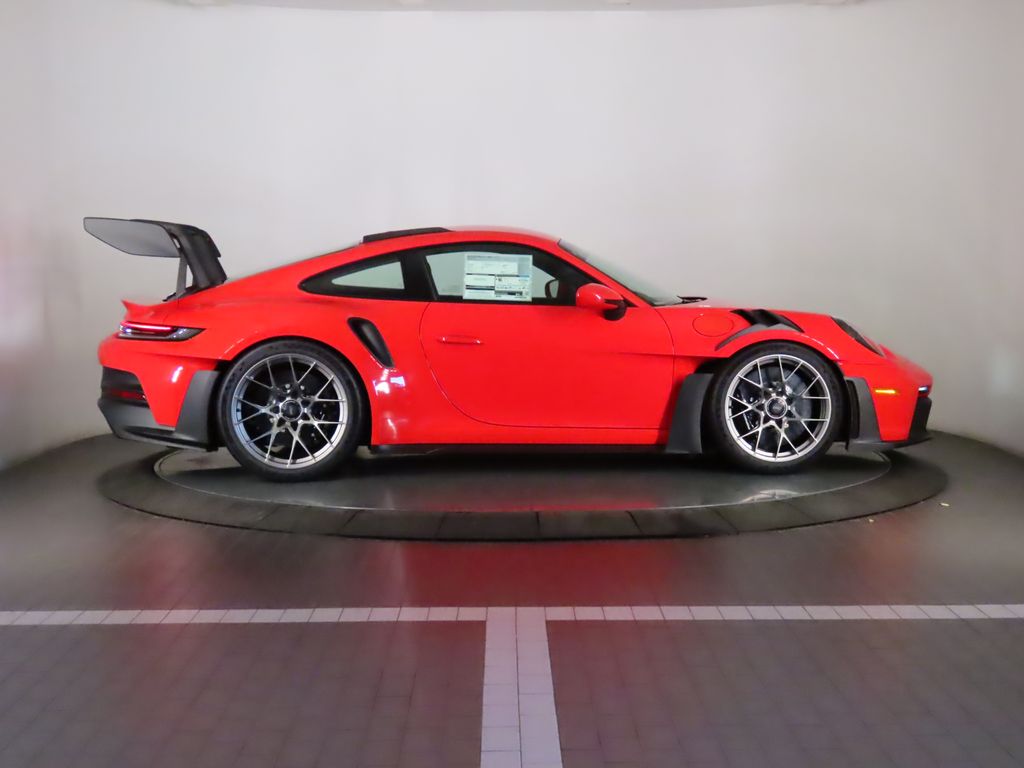 Thumbnail: 2025 Porsche 911 - 8