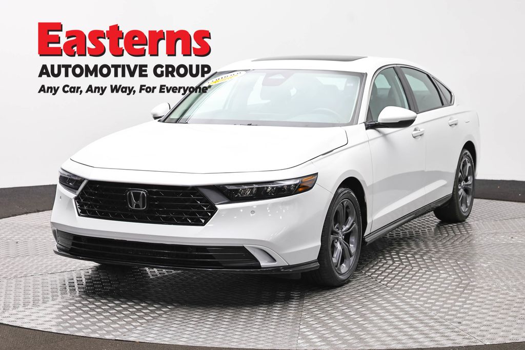 White 2025 Honda Accord Hybrid EX-L FWD Sedan Front-Wheel Drive Continuously Variable Transmission