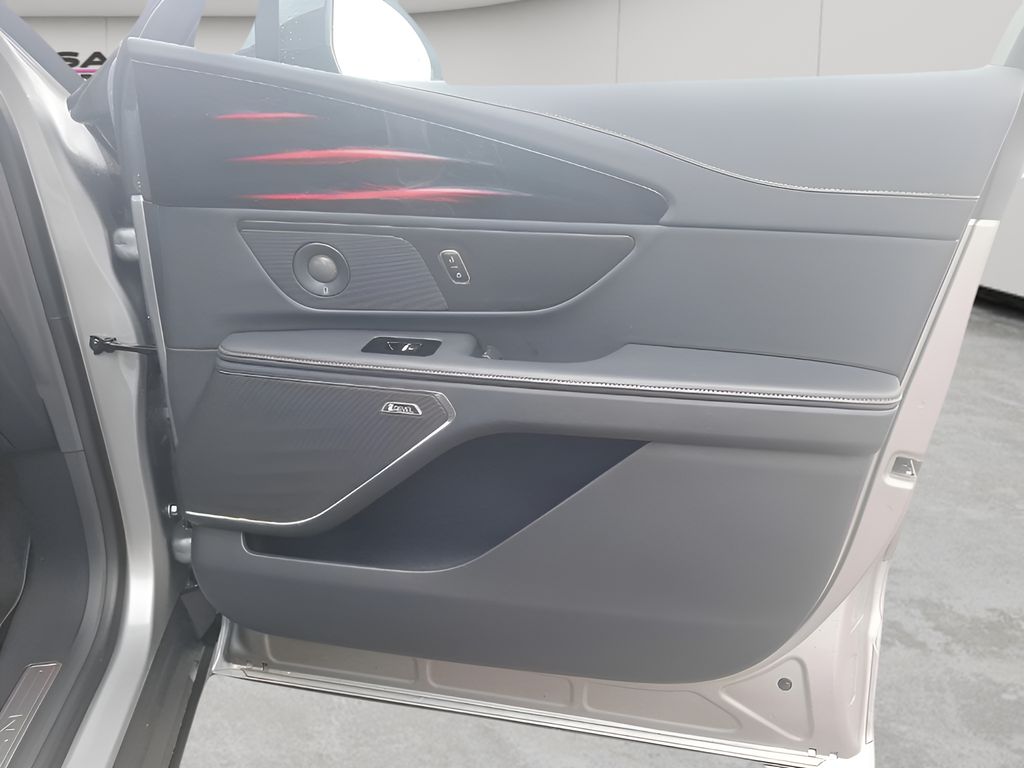 2024 Lincoln Nautilus