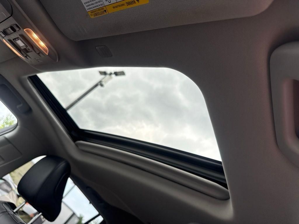 Used 2020 White Toyota XLE image 22