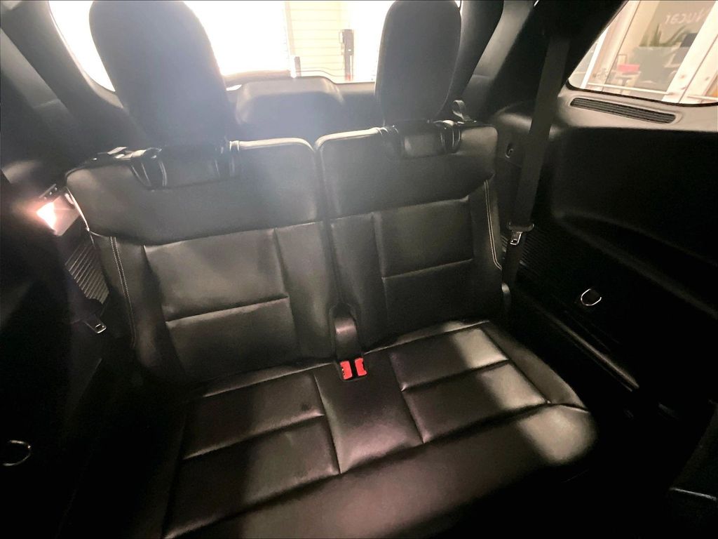 2021 Ford Explorer — photo 17