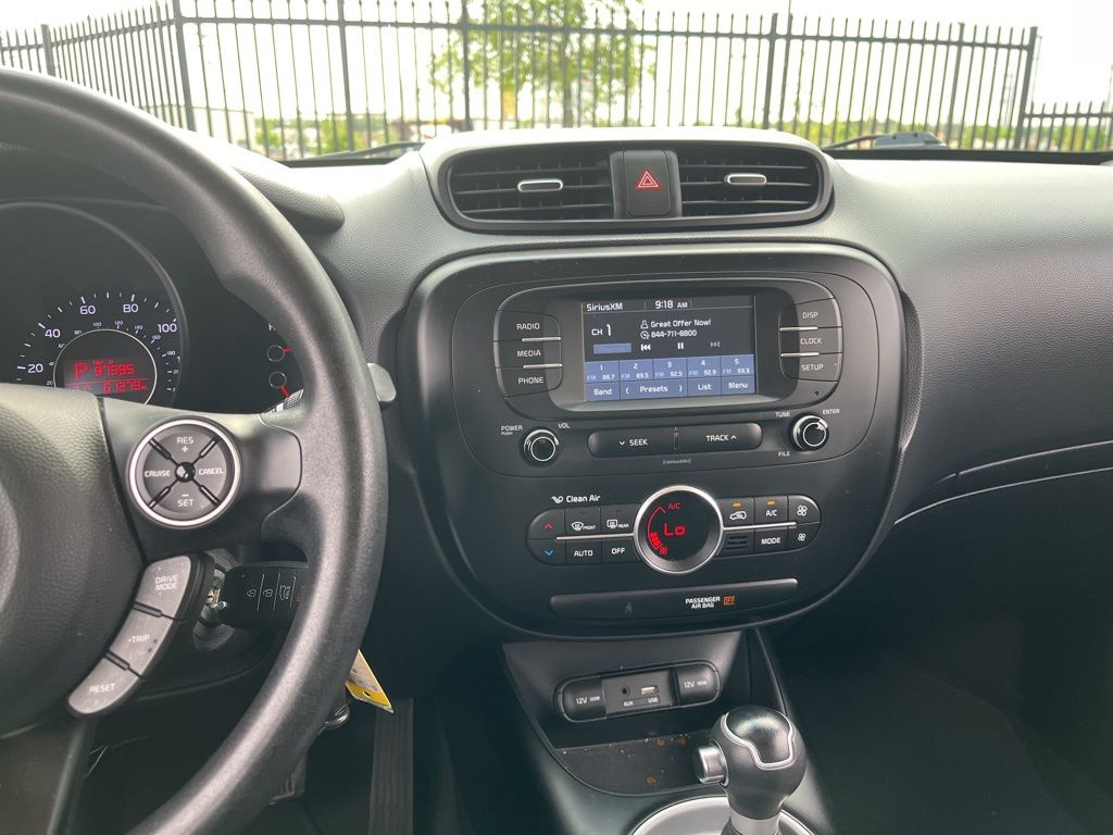 Thumbnail: 2017 Kia Soul - 16