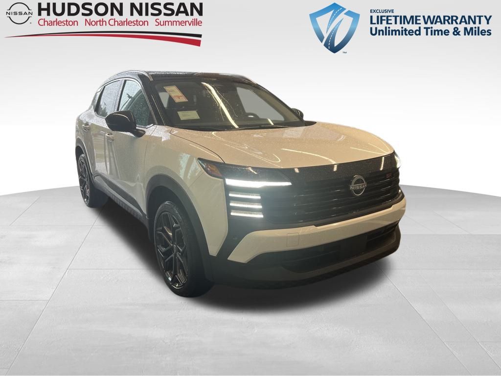 2025 Aspen White Tricoat/Super Black Nissan Kicks SR SUV