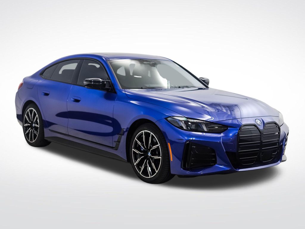 Thumbnail: 2025 BMW i4 - 7