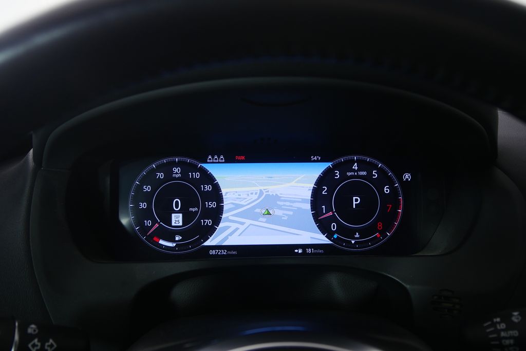 Thumbnail: 2019 Jaguar F-Pace - 13
