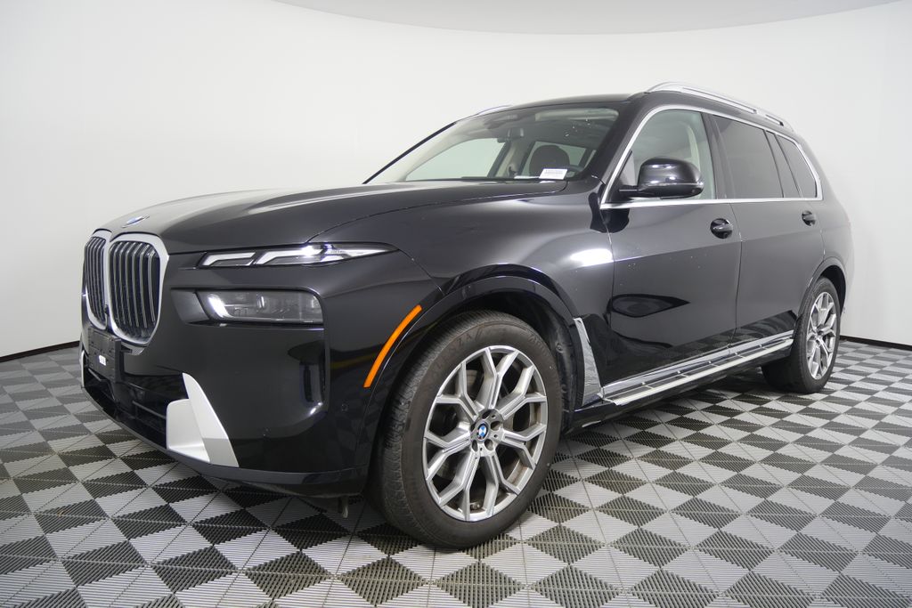 Thumbnail: 2025 BMW X7 - 7
