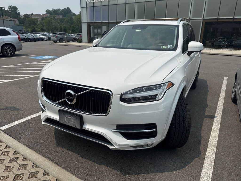 Ice White 2019 Volvo XC90 SUV / Crossover All-Wheel Drive Automatic