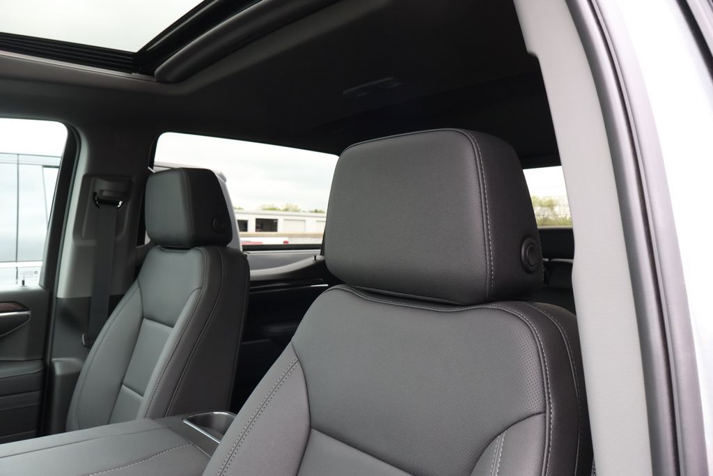 2025 Chevrolet Silverado 1500 LTZ 15