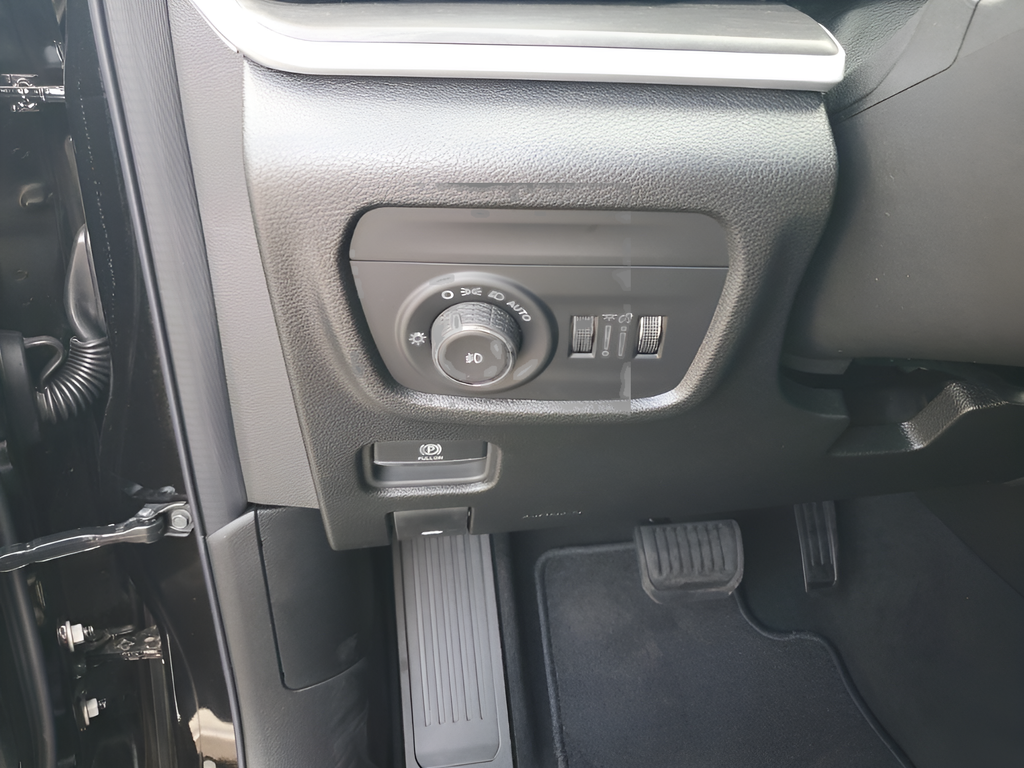 New Car 2025 Jeep Grand Cherokee  Limited For Sale Under $50,000 In Austin, Texas