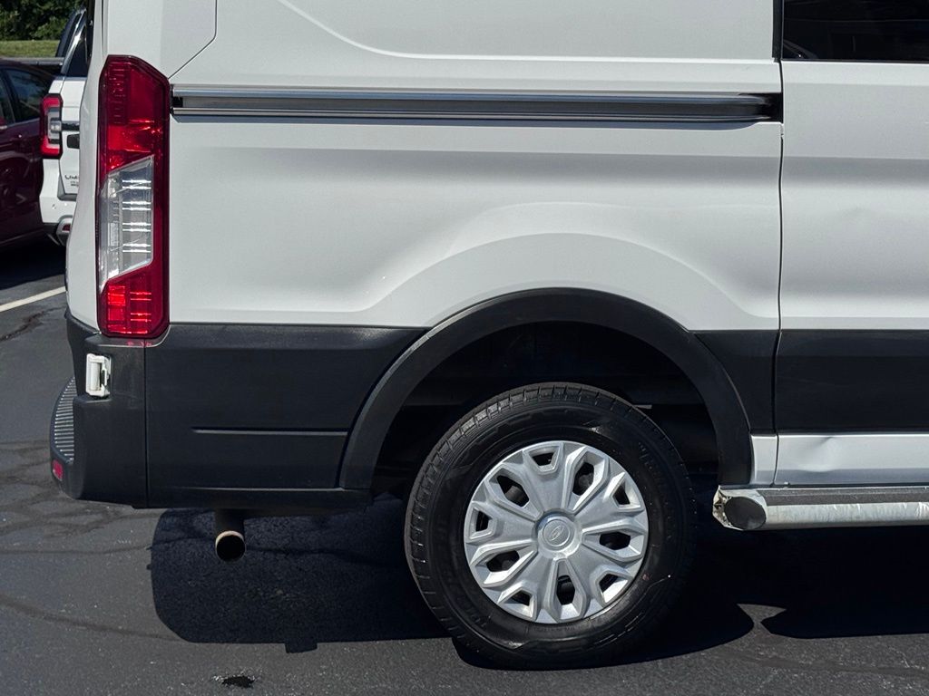 FordTransit-25032