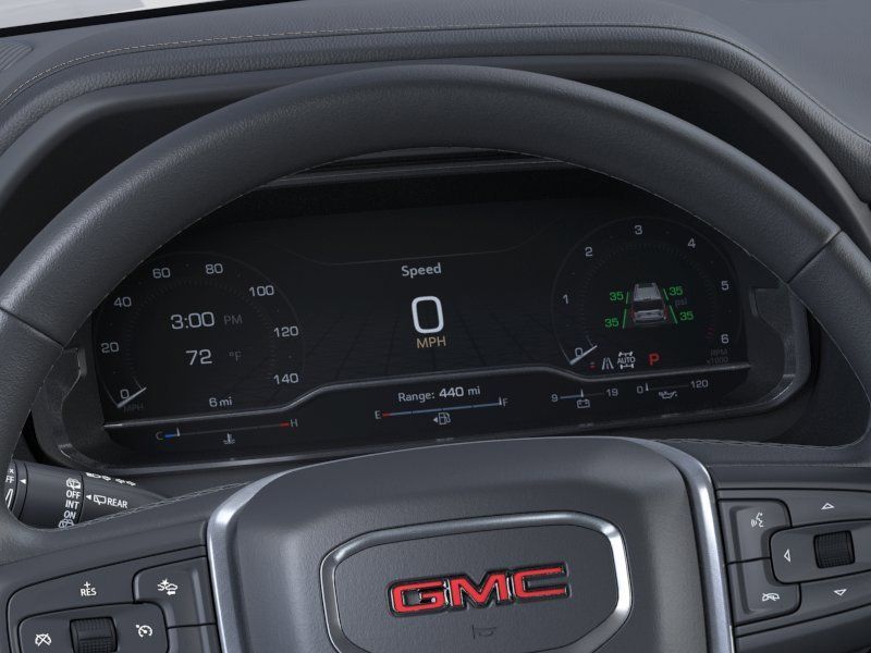 2024 GMC Yukon SLT 18