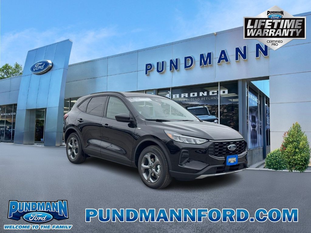 Black Metallic 2026 Ford Escape SUV / Crossover Front-Wheel Drive Automatic