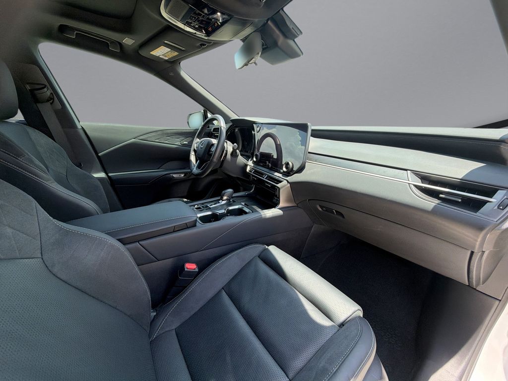 Thumbnail: 2024 Lexus RX - 15