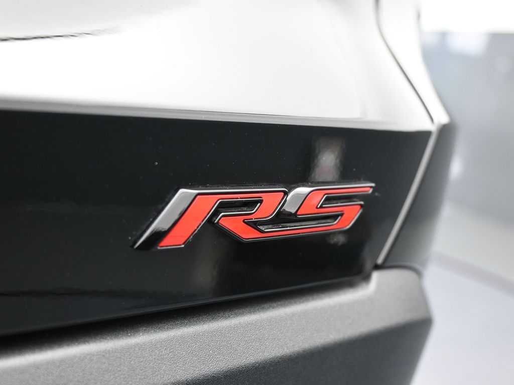 New 2026 Mosaic Black Metallic Chevrolet RS image 39