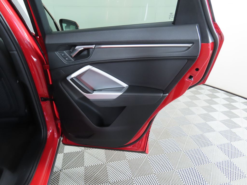 2024 Audi Q3 Premium 27
