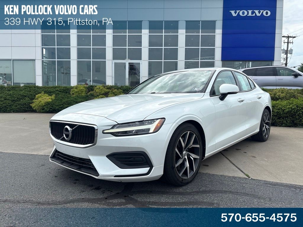 2019 Volvo S60 T6 Momentum AWD