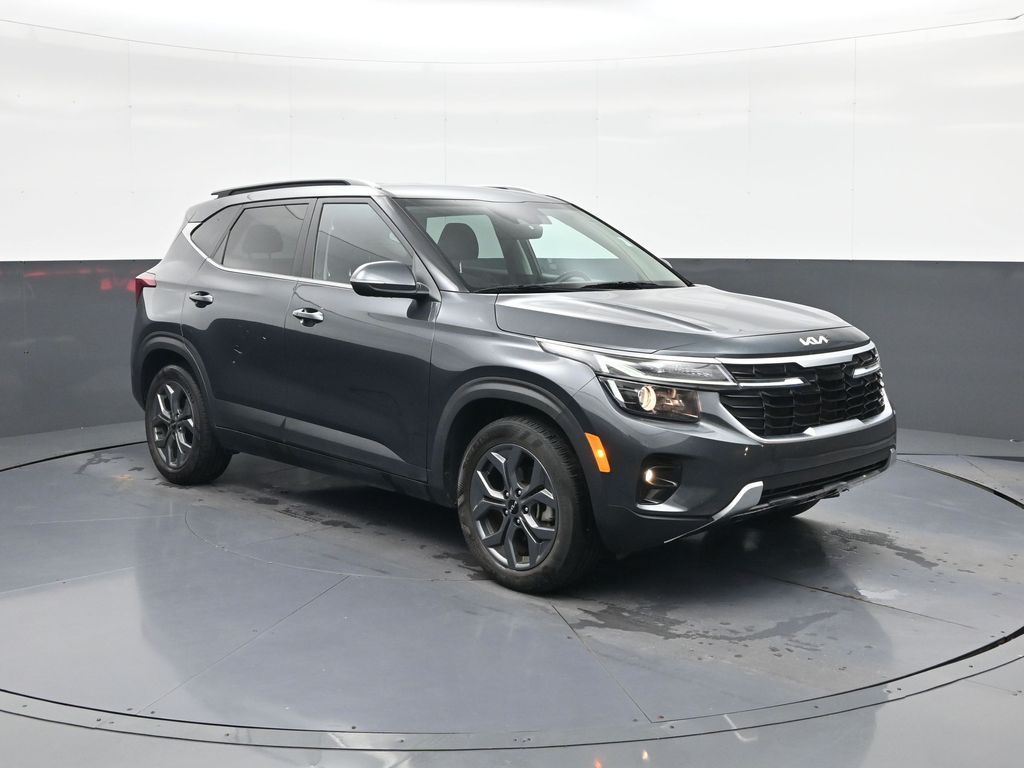 2024 Kia Seltos S
