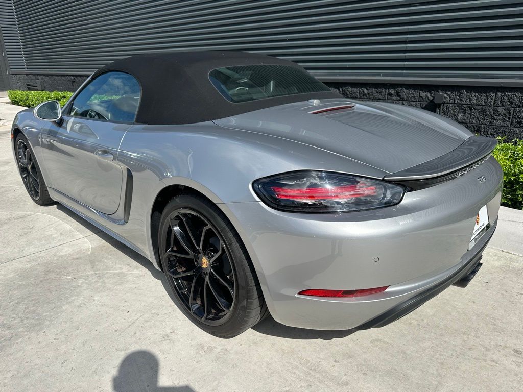 2024 Porsche 718 Boxster  3