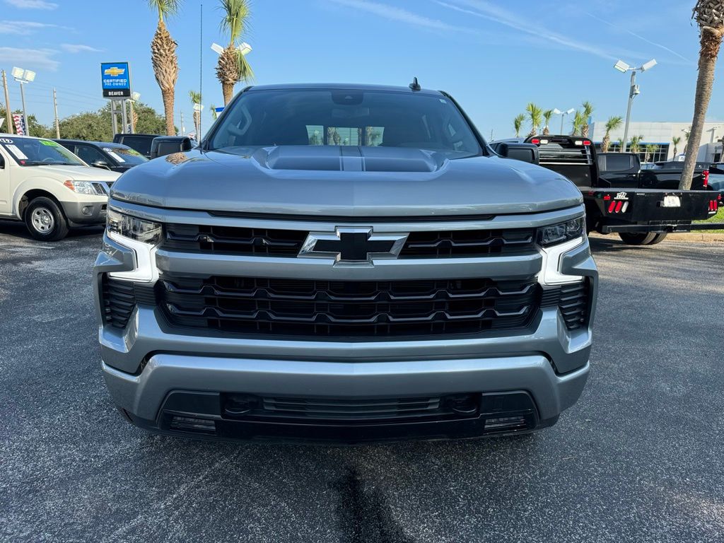 2023 Chevrolet Silverado 1500 RST 3