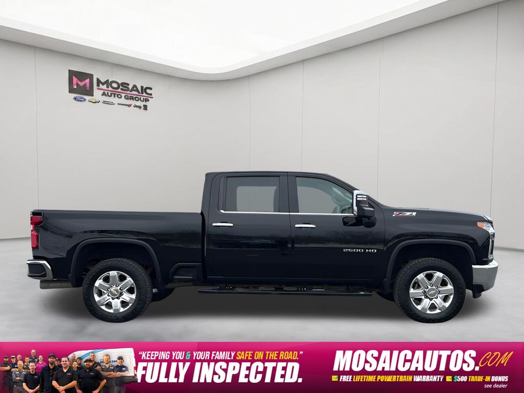 Used 2022 Chevrolet Silverado 2500HD LTZ with VIN 1GC1YPEYXNF363334 for sale in Zumbrota, Minnesota