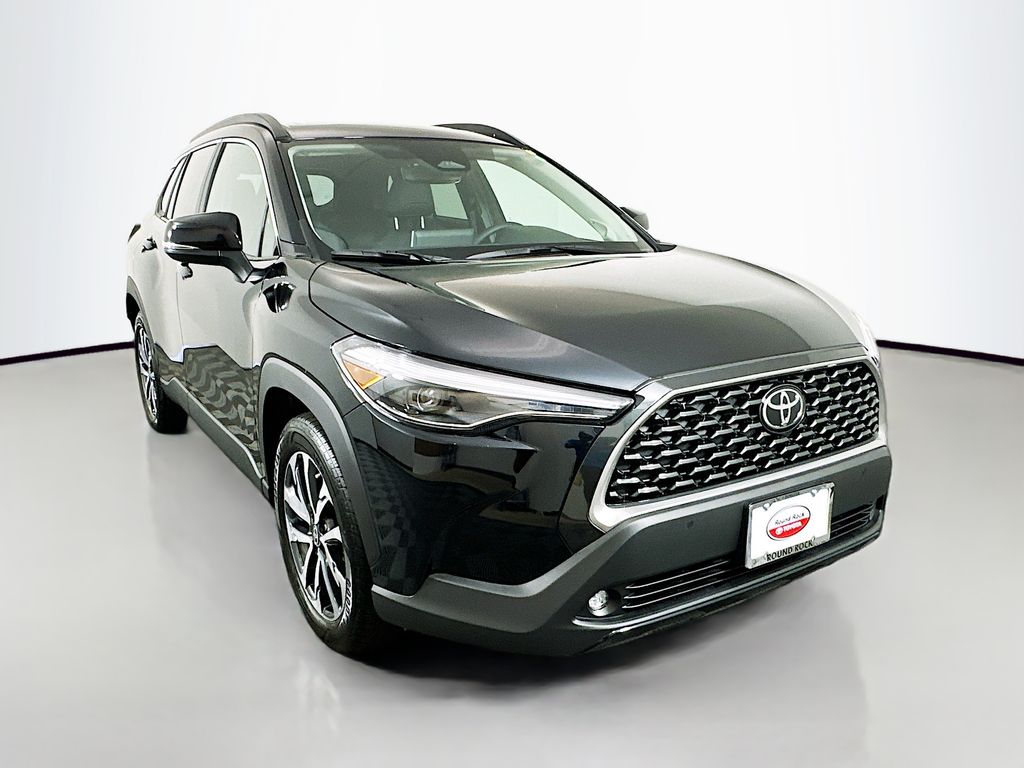 Thumbnail: 2025 Toyota Corolla Cross - 3