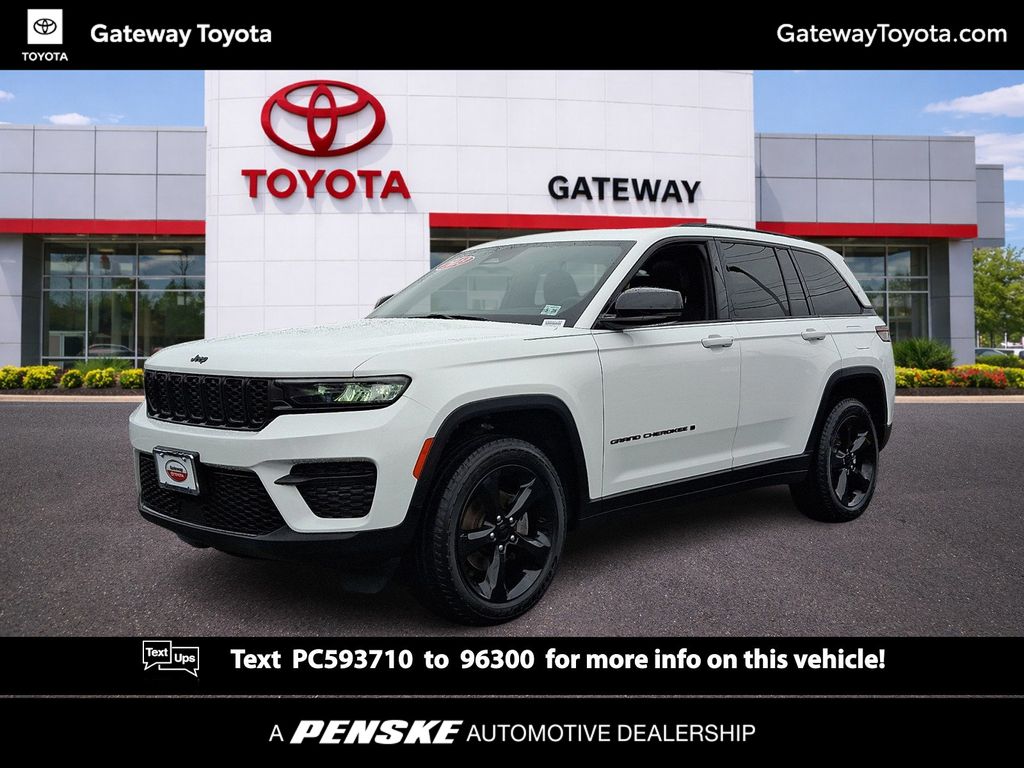 Thumbnail: 2023 Jeep Grand Cherokee - 1