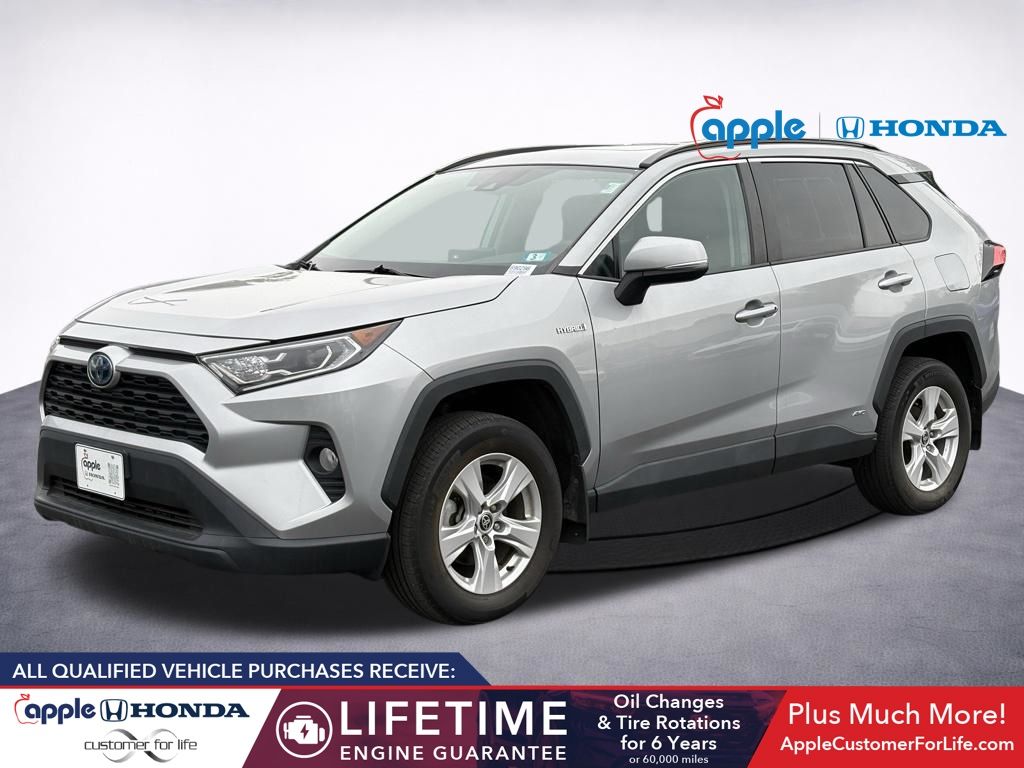 2021 Toyota RAV4 Hybrid XLE