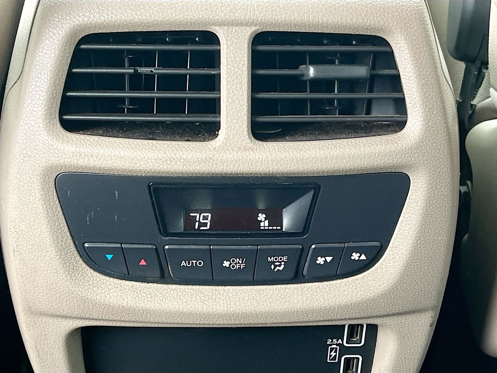 2020 Honda Pilot EX-L - Photo 25