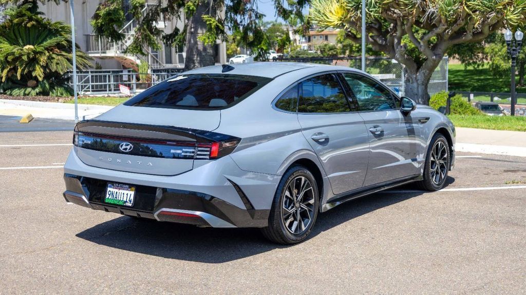Used 2024 Hyundai Sonata SEL 4D Sedan