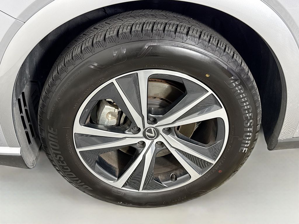 Thumbnail: 2025 Lexus RX - 32