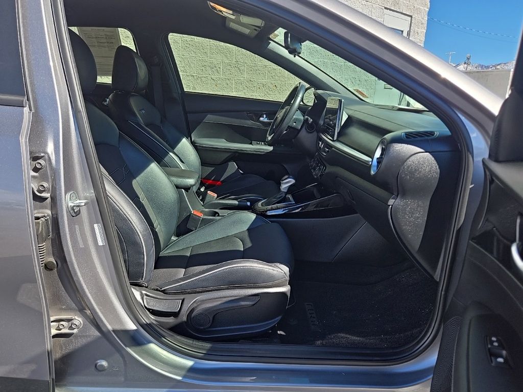 Used 2023 Gray Kia GT-Line image 38