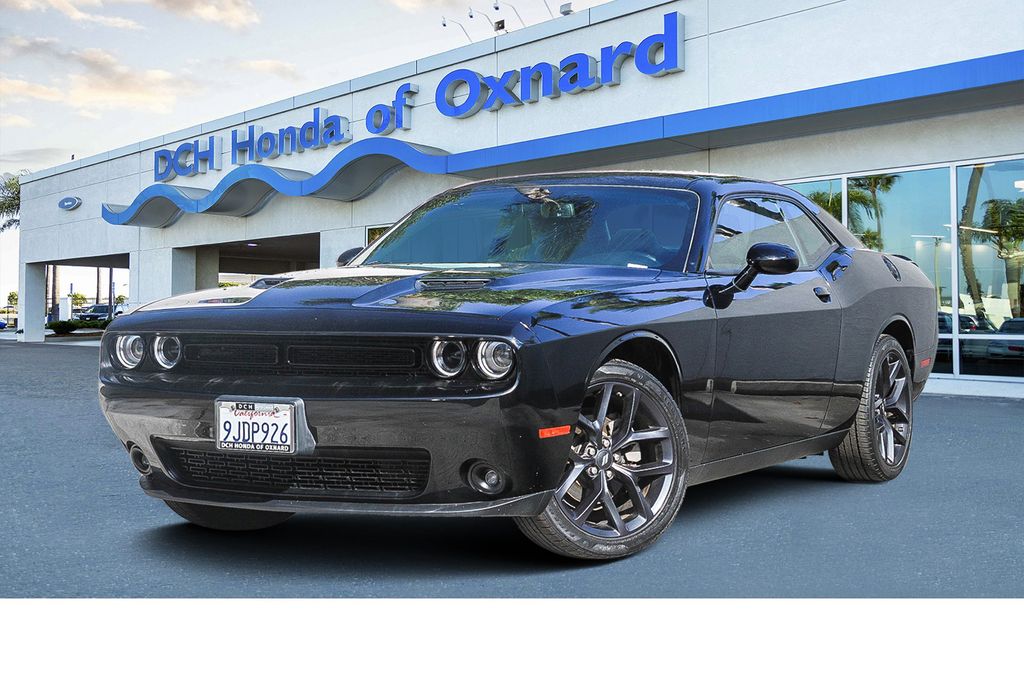 2023 Dodge Challenger SXT RWD