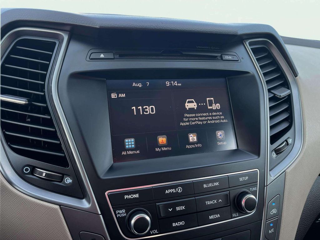 Used 2018 Platinum Graphite Hyundai 2.4 Base image 11