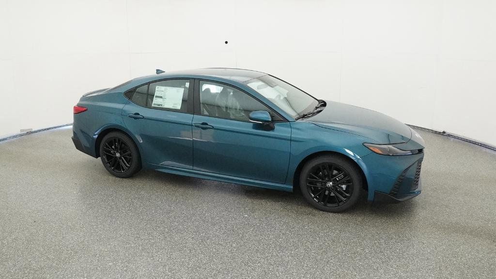 Thumbnail: 2025 Toyota Camry - 30
