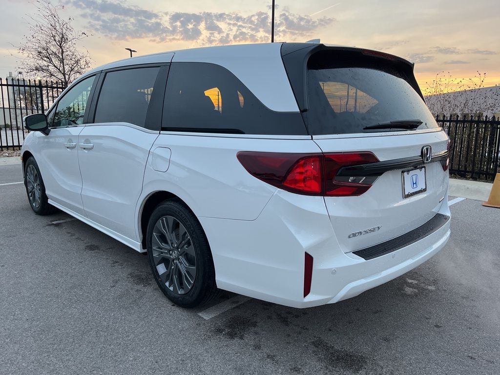 Thumbnail: 2026 Honda Odyssey - 4