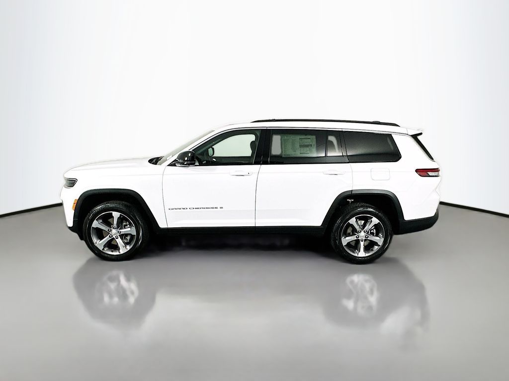 New 2026 White/off-white Jeep Limited image 4