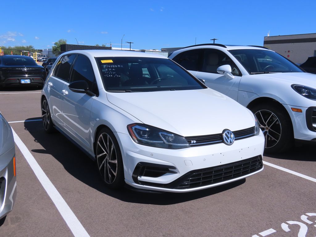 Thumbnail: 2019 Volkswagen Golf - 1