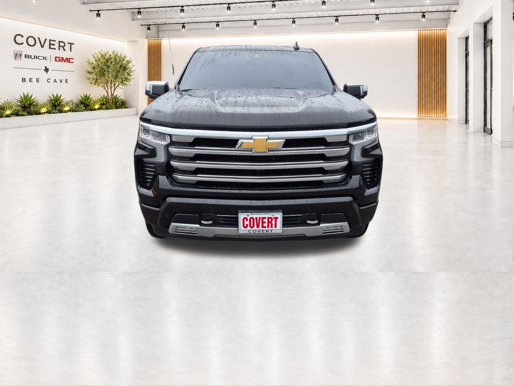Used 2024 Black Chevrolet High Country image 3