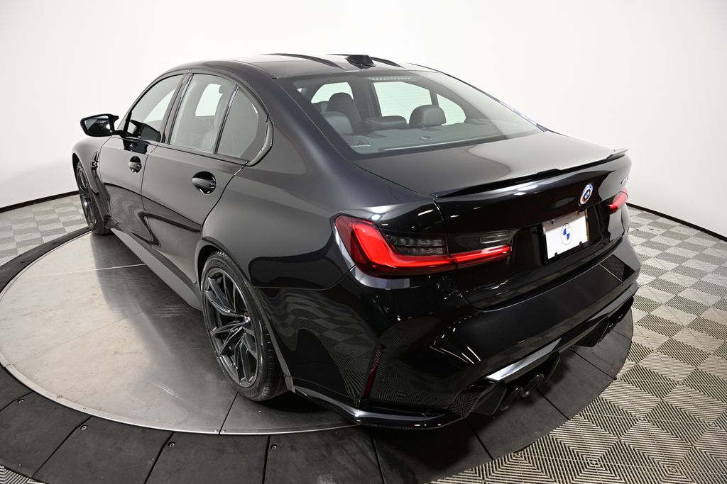 Thumbnail: 2023 BMW M3 - 3