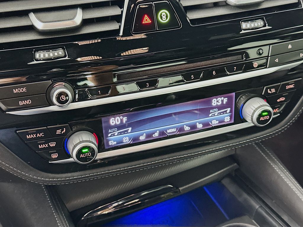 2018 BMW M5 Base 16
