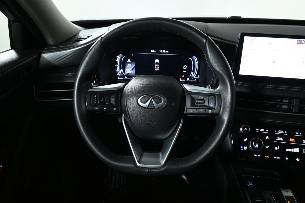 Thumbnail: 2023 INFINITI QX60 - 18