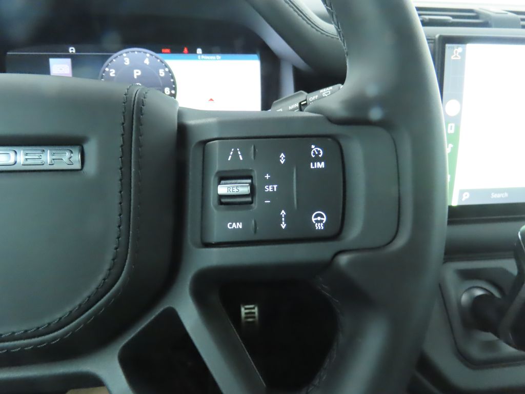 2024 Land Rover Defender 110 12