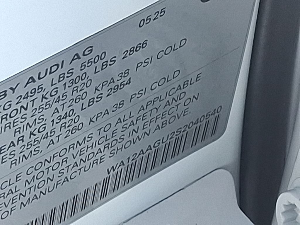Thumbnail: 2025 Audi Q5 - 23