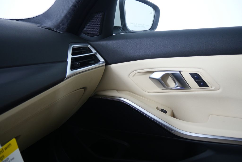 Thumbnail: 2026 BMW 3 Series - 27