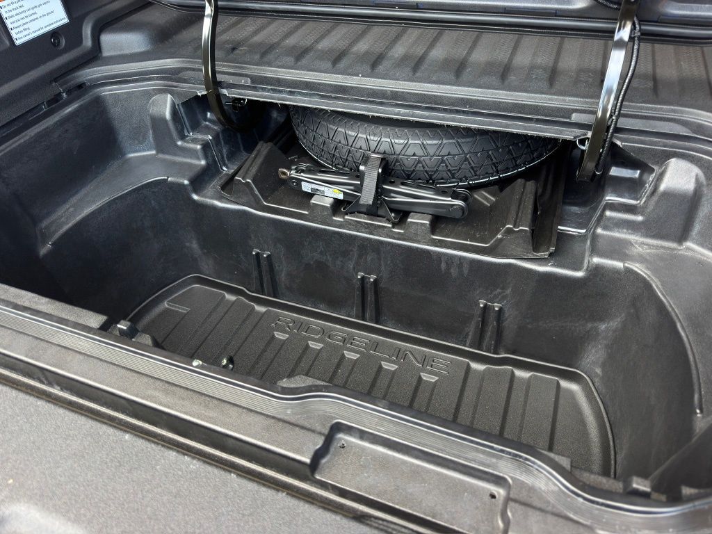 2026 Honda Ridgeline RTL White at Classic Honda Galveston